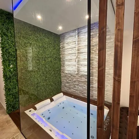 Maison Hanaa, Sauna & Pierrefitte-sur-Seine